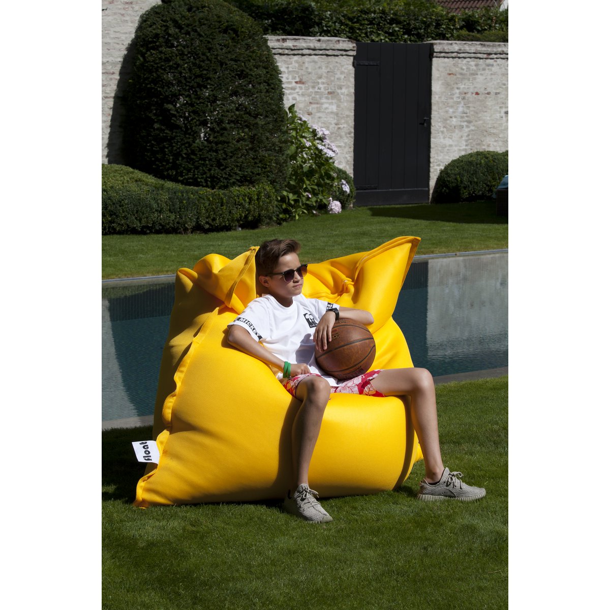 FLOAT BEAN BAG ZWEMBAD - geel