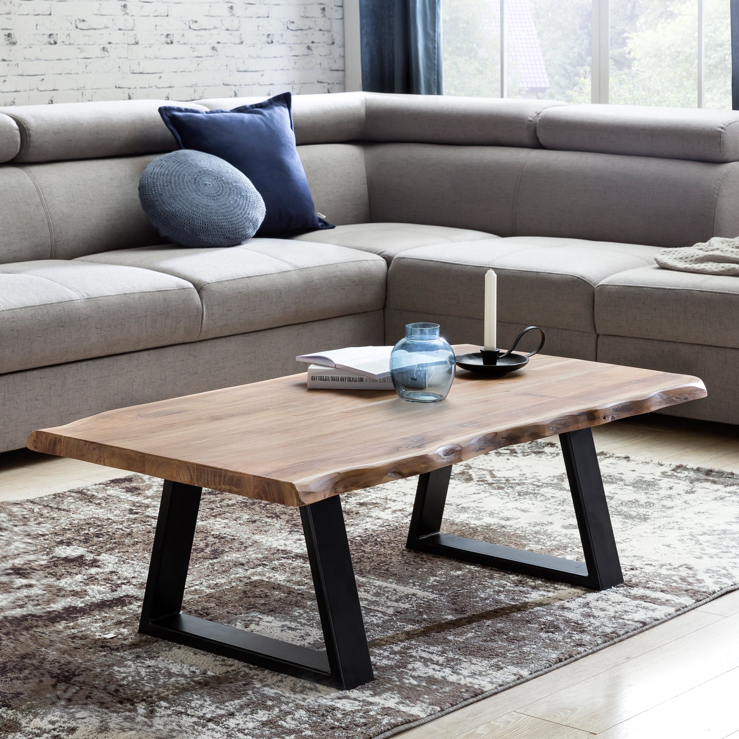 Salontafel in massief hout acacia | Salontafel 115 x 40 x 61 cm | Bijzettafel in landelijke stijl met metalen poten