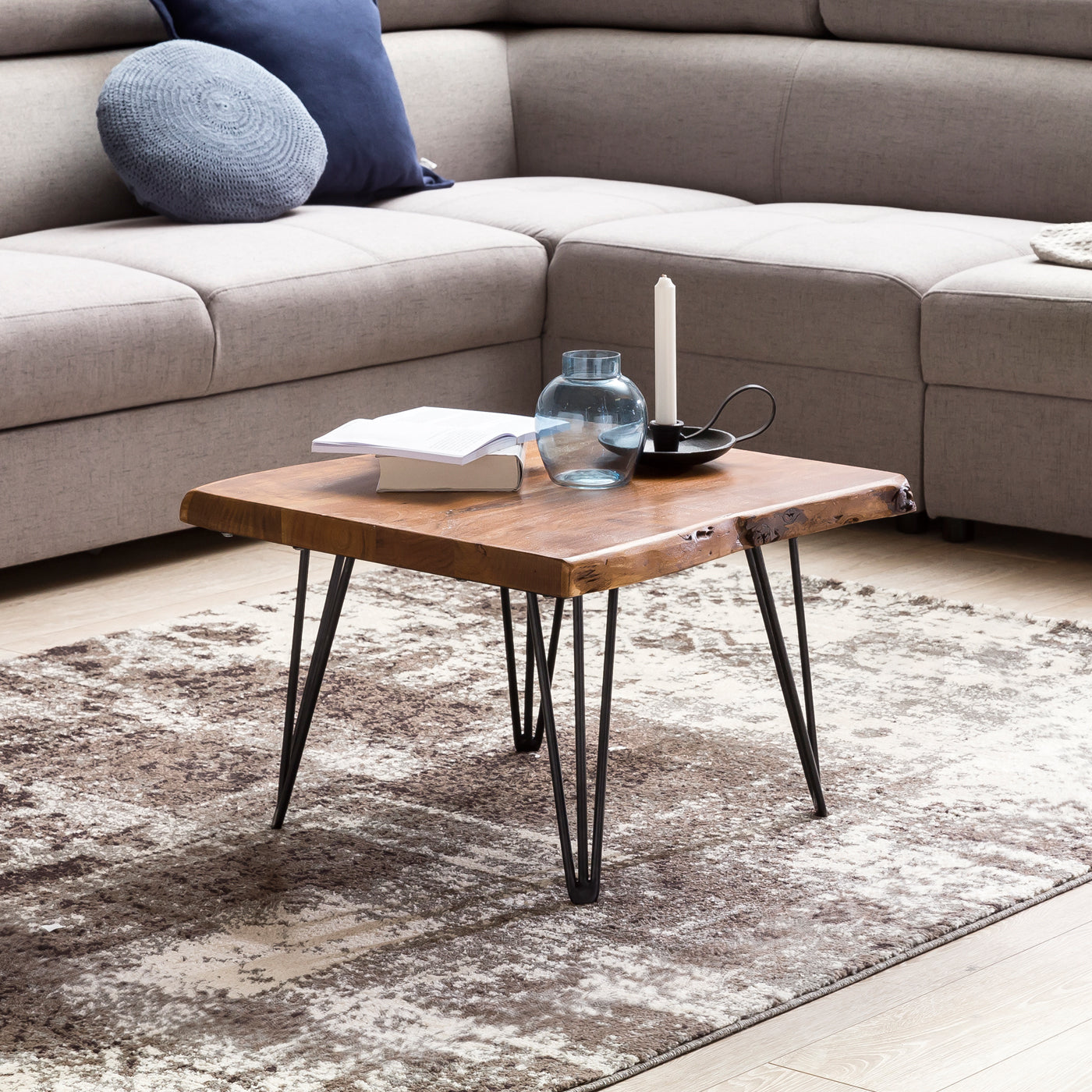 Salontafel MAHILO massief houten tafel met Wane 56x38x51 cm | Sheesham houten tafel met metalen poten | Woonkamer tafel in een rustieke, landelijke stijl