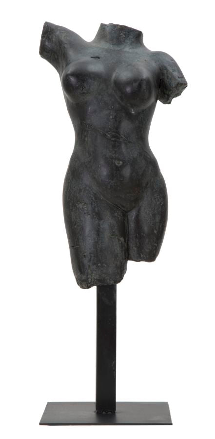 Sculptuur Museum Woman 19×17×50 cm