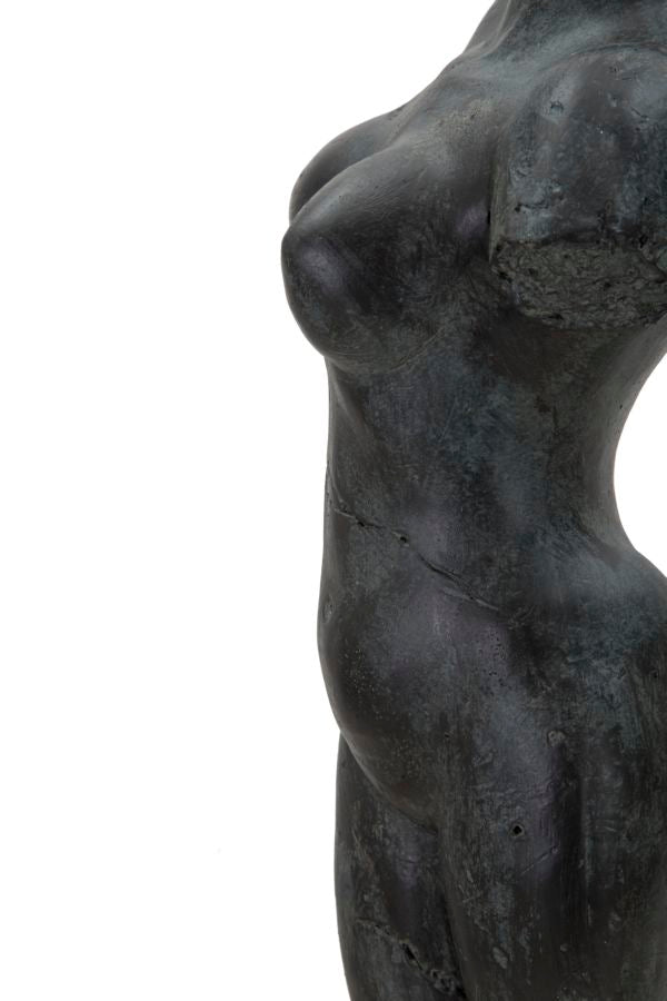 Sculptuur Museum Woman 19×17×50 cm