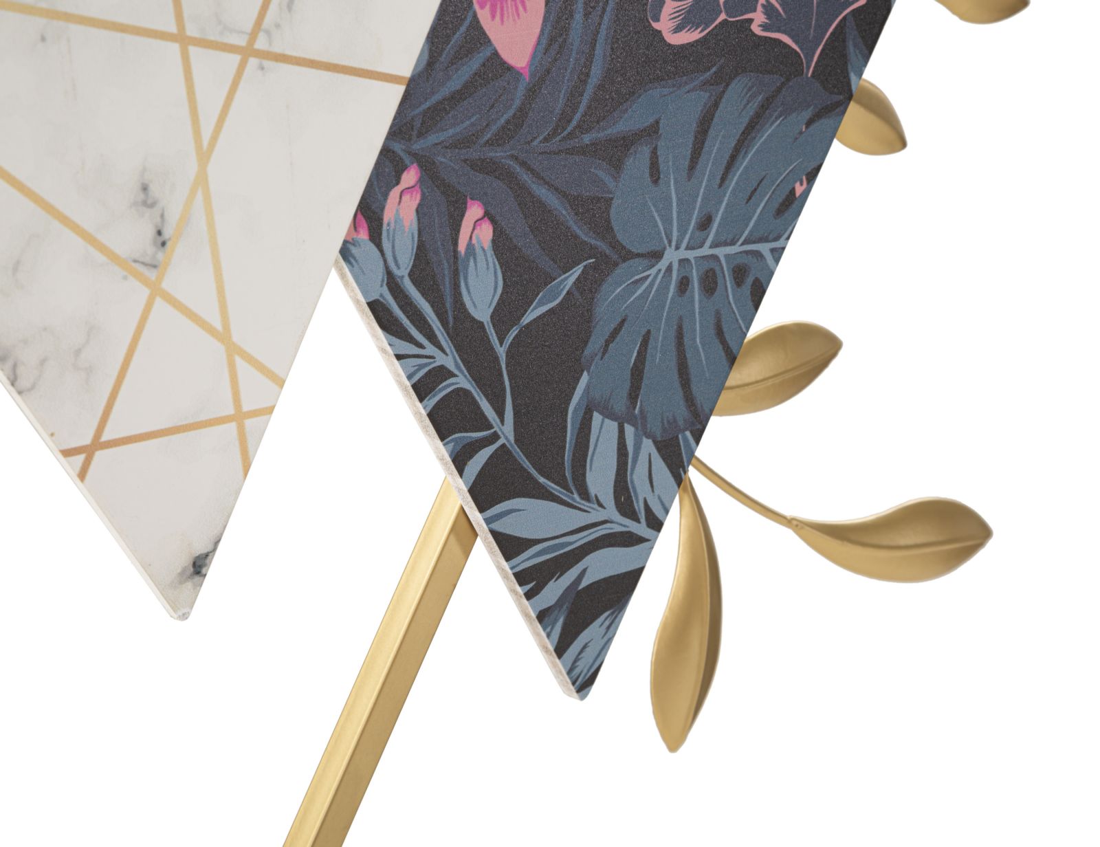 Wandklok Triangle 75×4,5×59 cm
