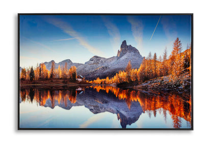 Schilderij Lacquered Canvas Print C/lake Frame 90×4×60 cm