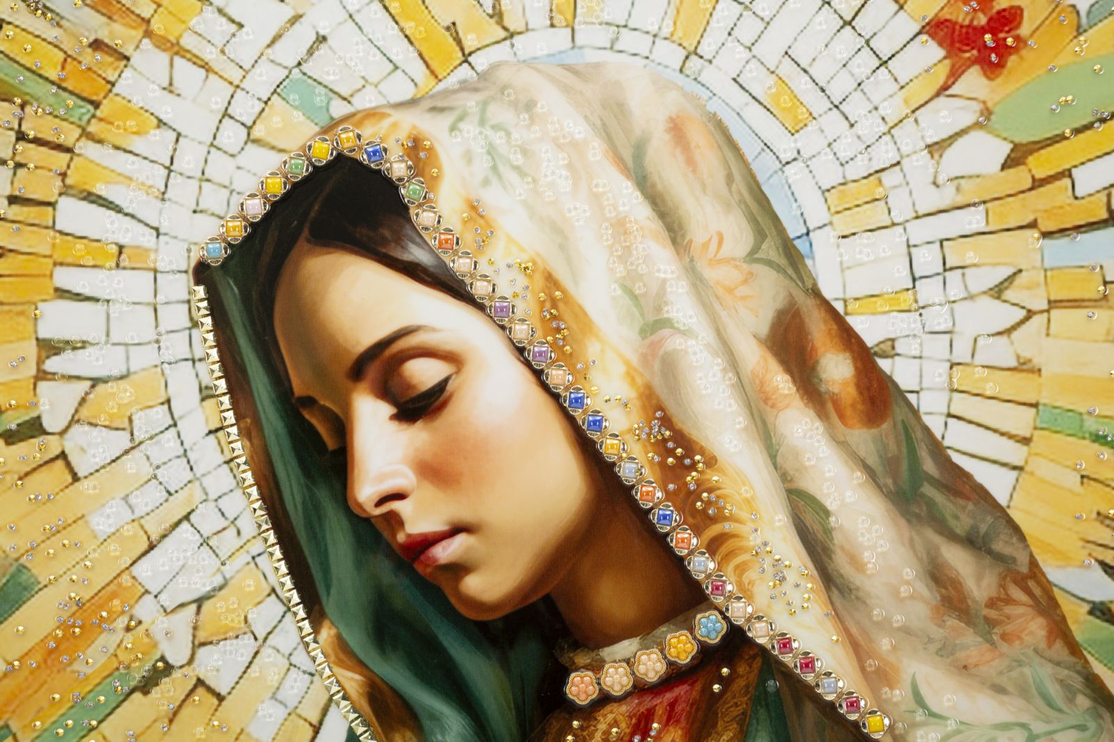 Schilderij On Canvas Lacquered Madonna -a- With Frame 72×4×102 cm