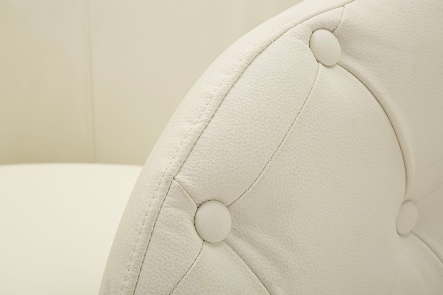 Fauteuil Zagabria Armchair With Stool 76×75×80 cm