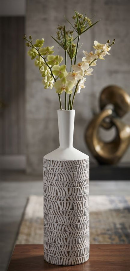Vaas Polyresin Nairobi Bottle Ø 15×49,5 cm