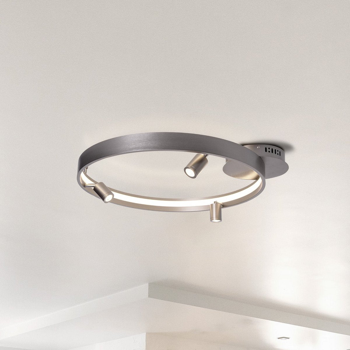 LED -plafondlamp "Tristan", moderne metalen plafondlamp en plastic in stalen blanco, de LED's zijn stevig geïnstalleerd. Met ongeveer 58 cm Øthie ideale verlichting voor woonkamer, eetkamer of keuken.