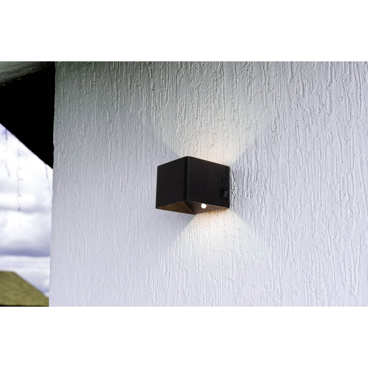 Cordy-wall licht "kubus" magnetisch, ca. 10 x 10 cm, gemaakt van black metal, met bewegingssensor