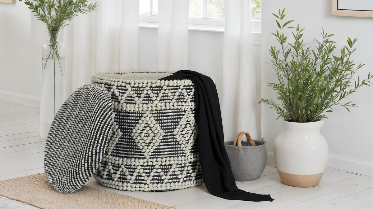 Wollen kruk Ø 40 x 45 cm Grijs-crème ronde Boho kruk