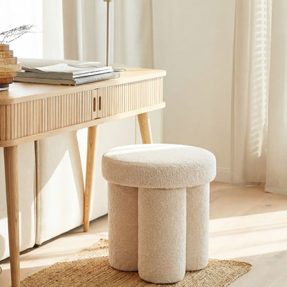 Zitkruk Teddy Stof 40cm Crème Rond - Design Stoffen Kruk op Zuilpoten