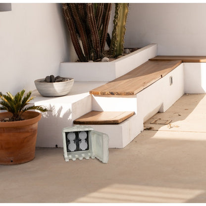 Buitenbekleding Stone "Roccus", gemaakt van grijs plastic, stopcontacten/technologie voor tuin en terras