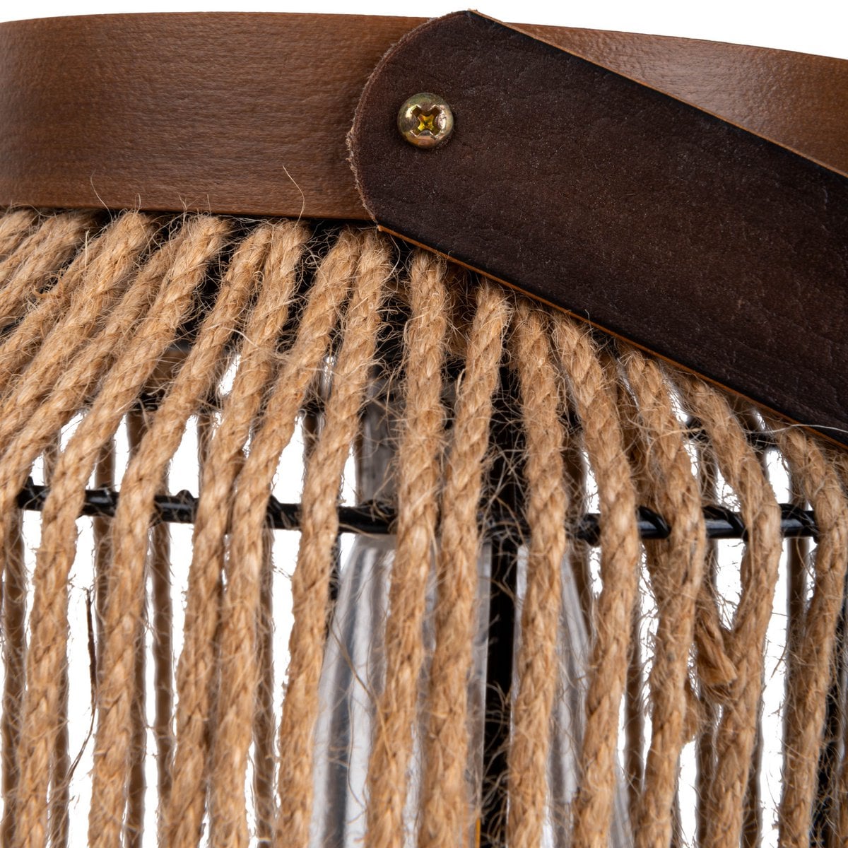 LED zonnelamp "Korbiniaanse" decoratie voor het buitengebied gemaakt van metaal, plastic en snoer in de natuur, met stevig ingebouwde LED's.