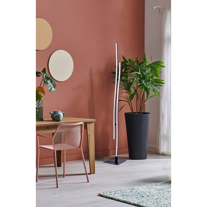 LED -vloerlamp "Onda" H: 130 cm, vloerlamp, metaal en plastic in zwart, geïntegreerde LED, verlichting voor woonkamer, eetkamer of kantoor