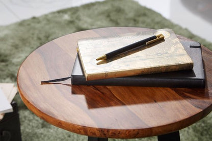 Massief houten tafel -Tio -lage tafel - Bijzettafel - Industrieel