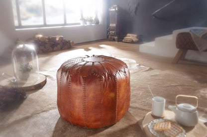 kruk echt leer bruin 52 x 40 x 52 cm poef woonkamer | Design poef kruk oosterse | Gestoffeerde kruk Orient beensteun bank