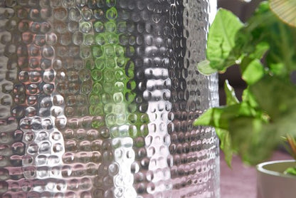 RAHI 61 x 40,5 x 61 cm Aluminium zilveren bijzettafel oosterse rond | Plat gehamerd koffietafeltje metaal Design Salontafel Modern | Salontafel Indian Stubentisch Klein