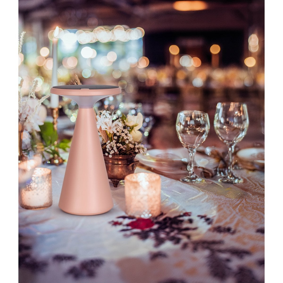 Zonne -batterijlamp "Palu" voor buiten en binnen, gemaakt van plastic in roze, 20 cm hoog