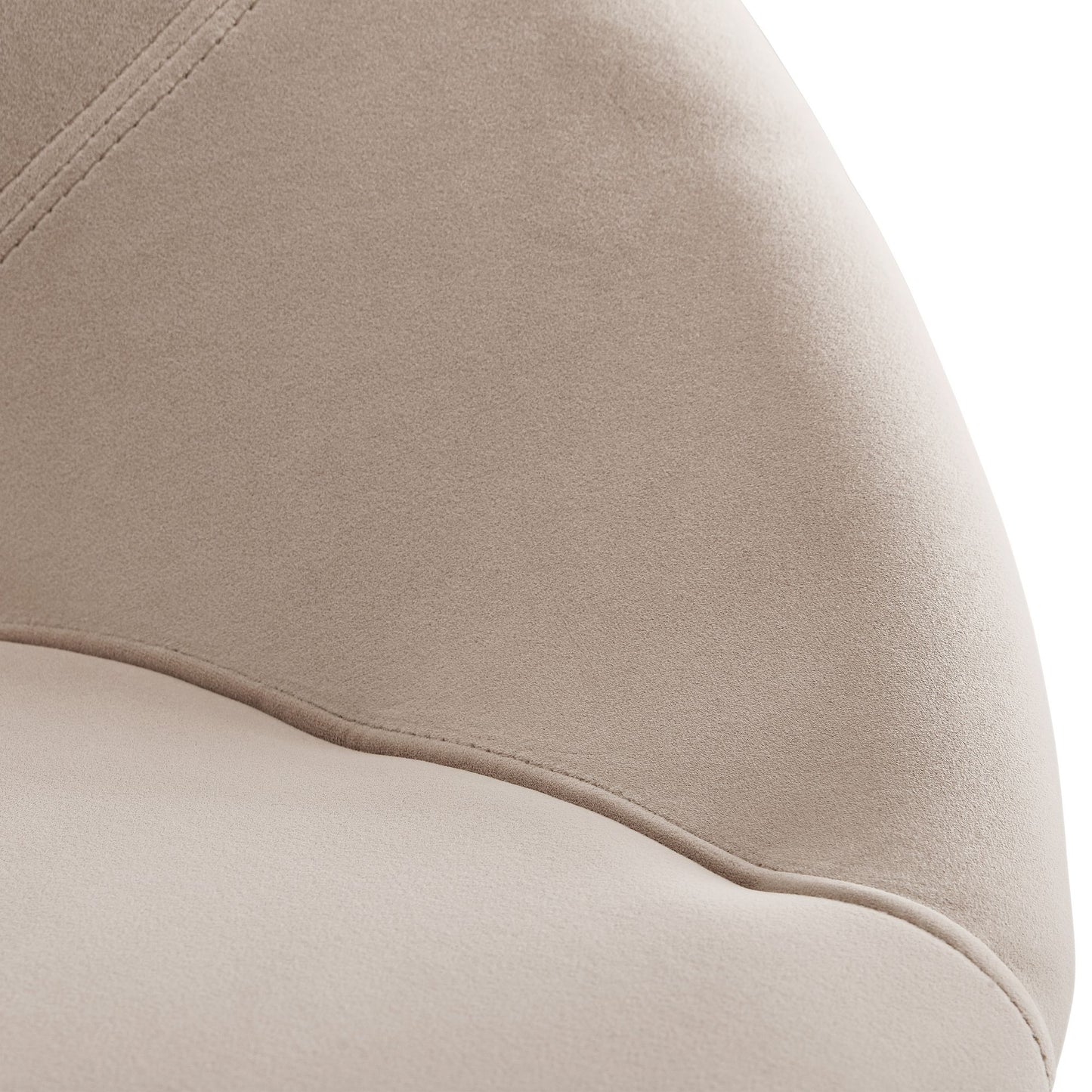 eetkamer  fluwelen beige keukenstoel met gouden poten | Shell stoel stof / metaal | Design gestoffeerde stoel | Stoel eetkamer gestoffeerd