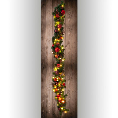 LED Kerst Tendril "Noel" Outdoor Decoratie gemaakt van metaal en plastic in groen en goud, met stevig ingebouwde LED's