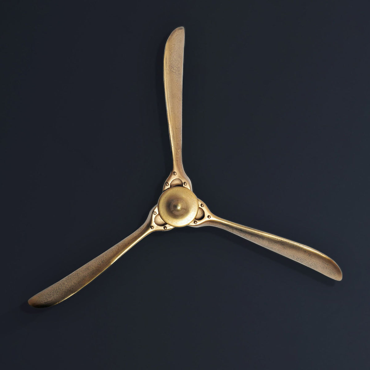 Decoratieve Propeller 85x85 cm Goud Metalen Vliegtuig