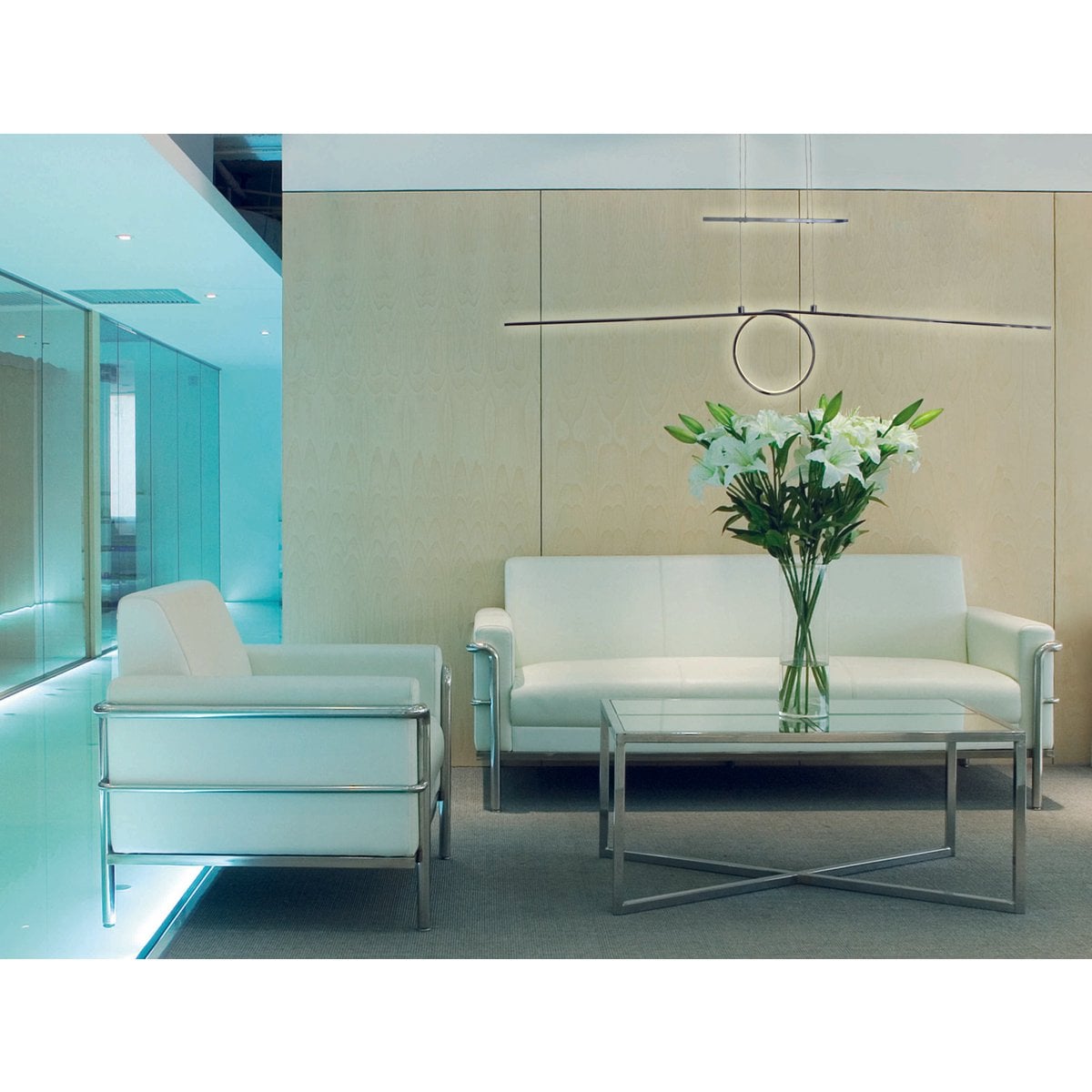 Led in ruil daarvoor hanglamp "looplijn" 130 cm lang, met geïntegreerde LED, gemaakt van metaal en plastic