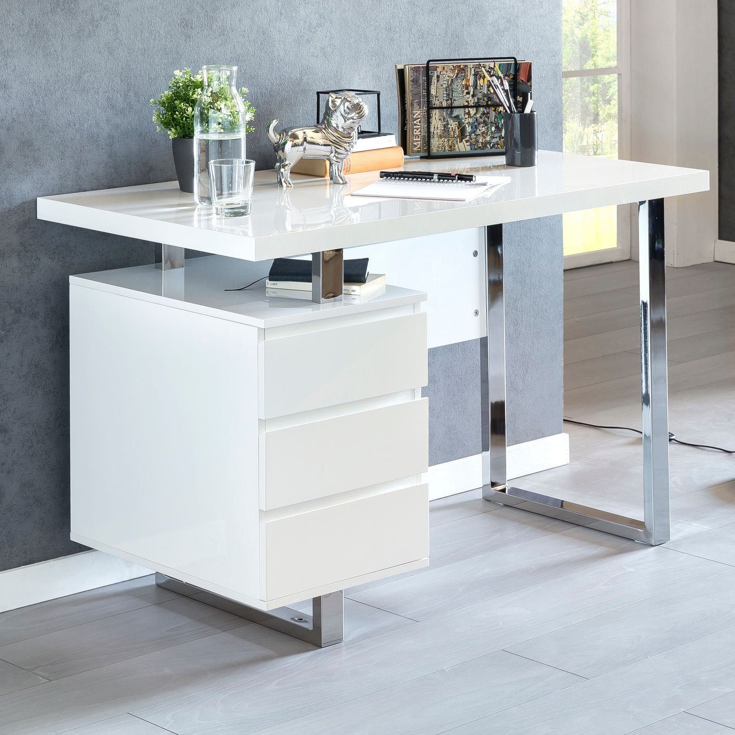 Patty wit hoogglans bureau 115x60x76